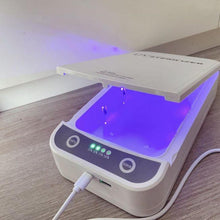 Load image into Gallery viewer, Smartphone UV Sanitizer Box UV Light Sterilizer Box for iOS Android Smartphones XD001
